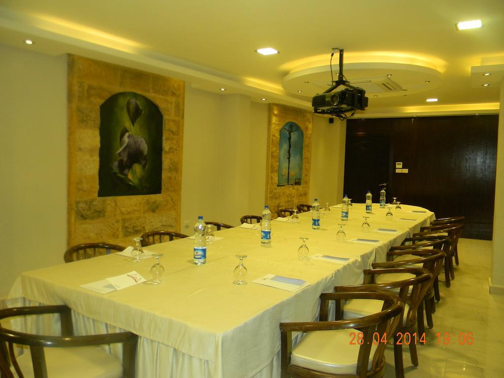 Saint John Hotel Madaba Exterior foto